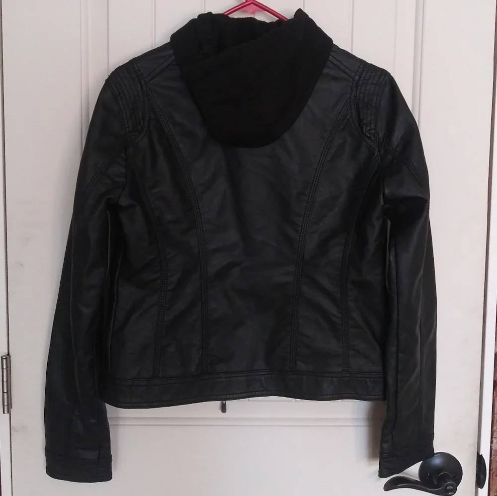 Motorcycle Jacket - Picture 2 of 5